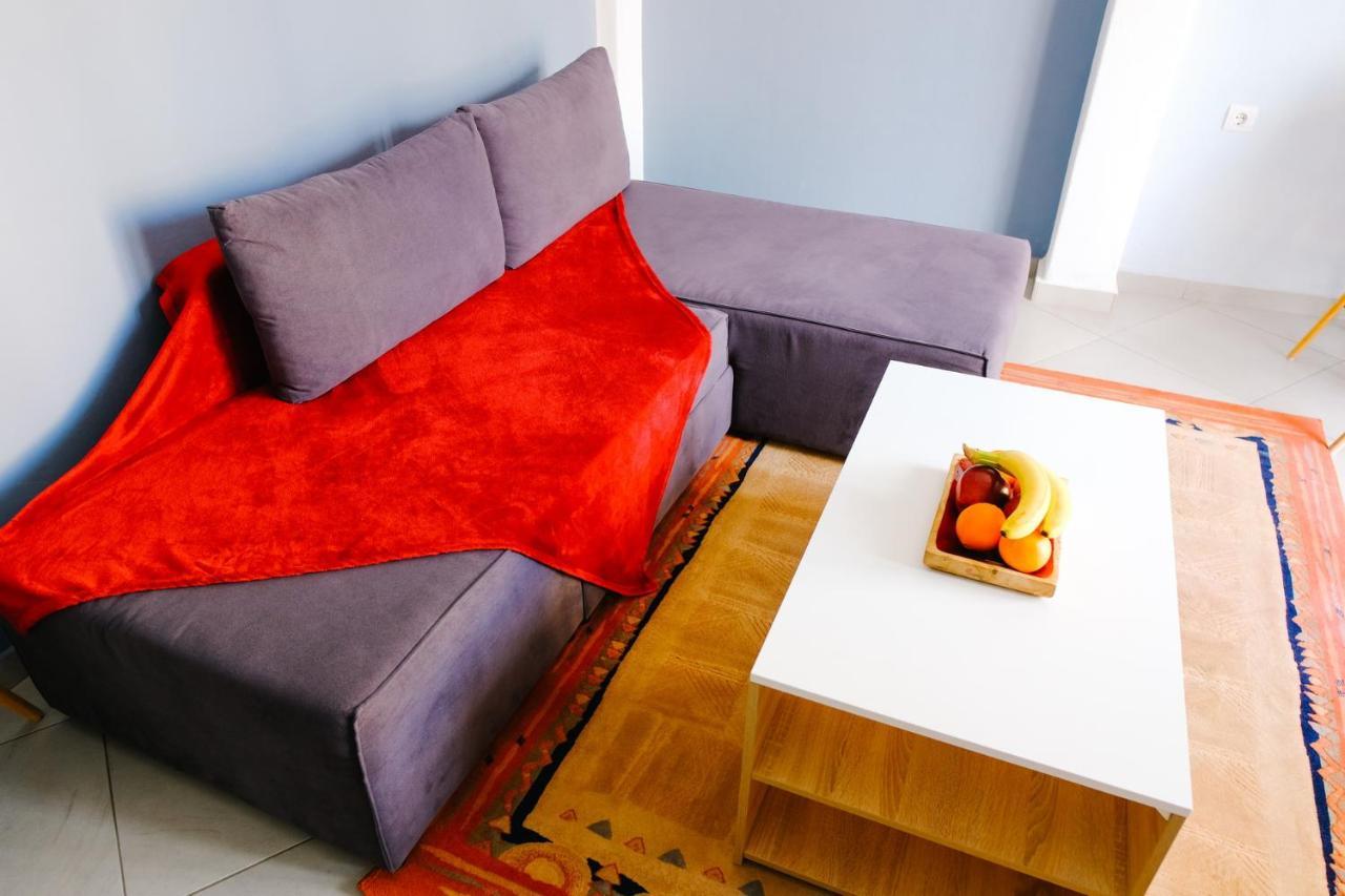 Violet City Center Apartments カヴァラ エクステリア 写真