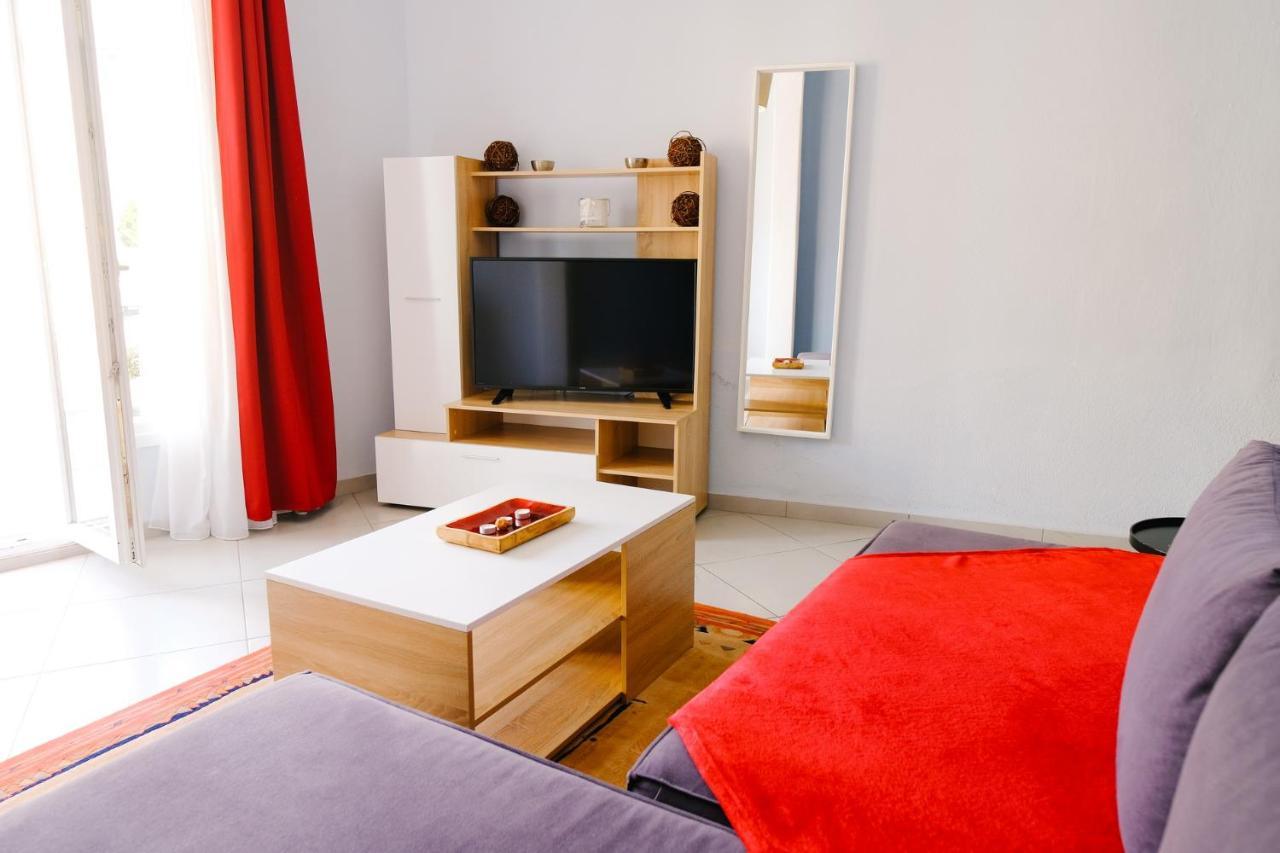 Violet City Center Apartments カヴァラ エクステリア 写真