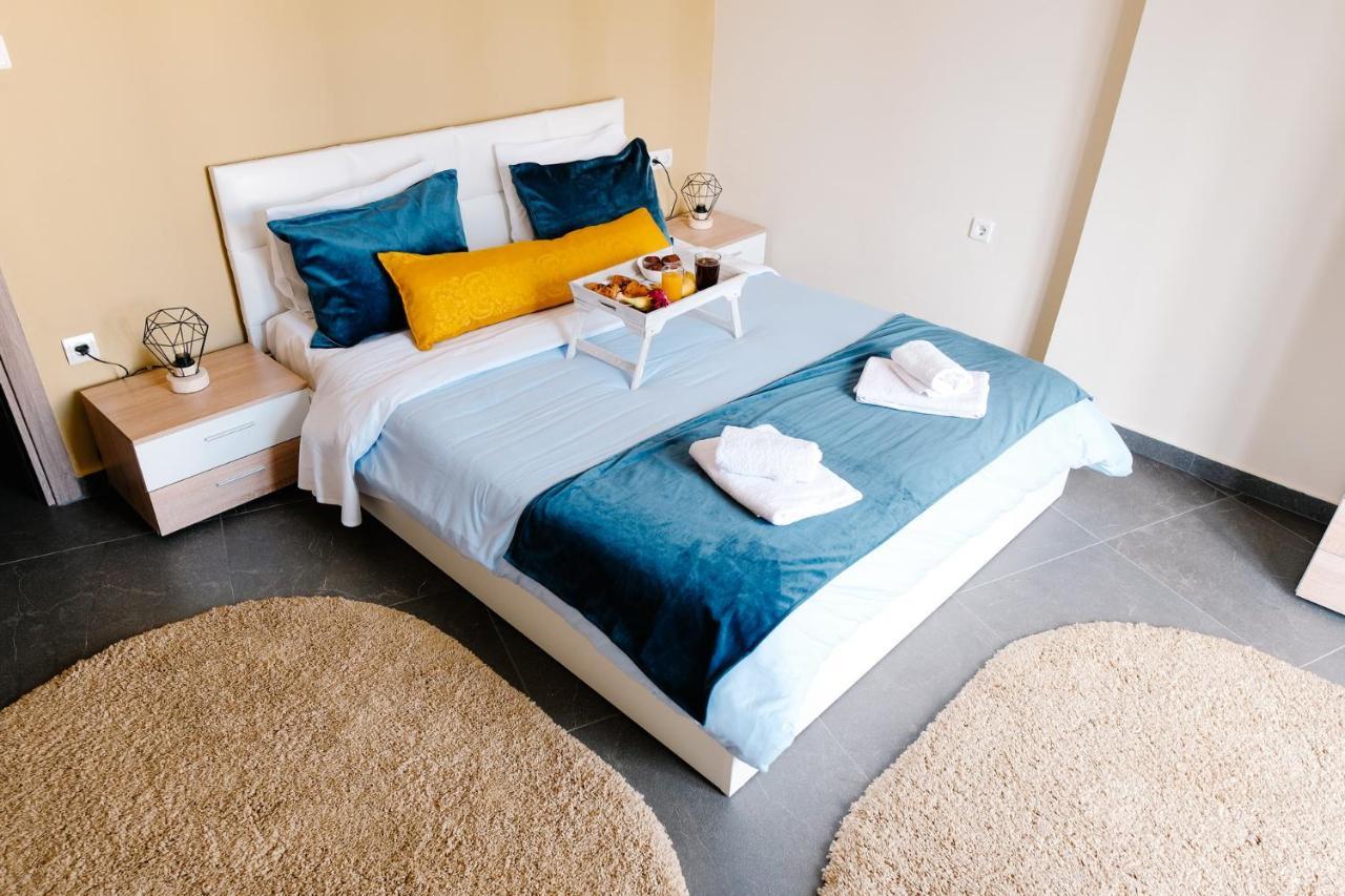 Violet City Center Apartments カヴァラ エクステリア 写真